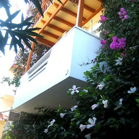 Apartment Corina *